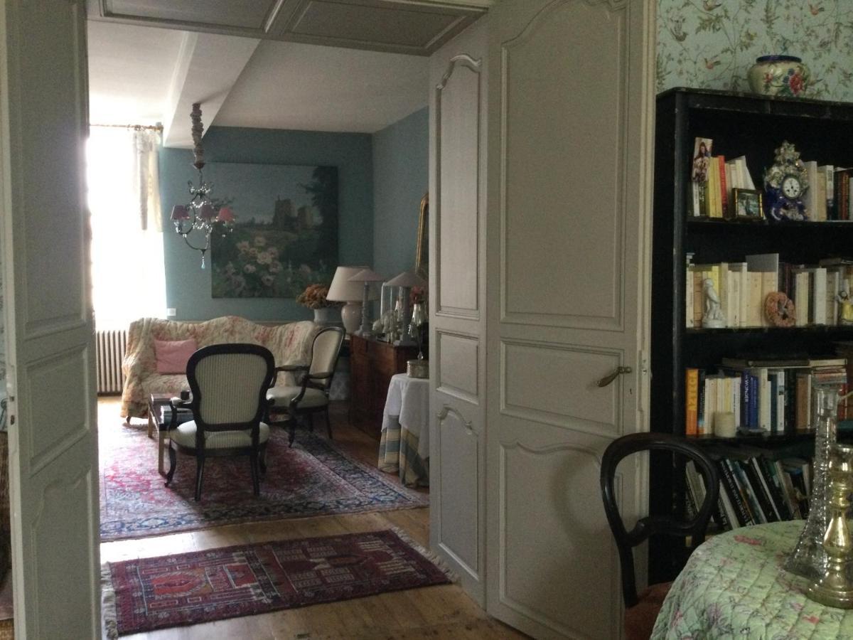 L'Orangerie Du General Bed and Breakfast Saint-Jean-dʼAngély Eksteriør billede